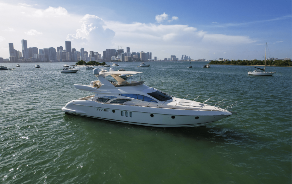 Azimut 65ft