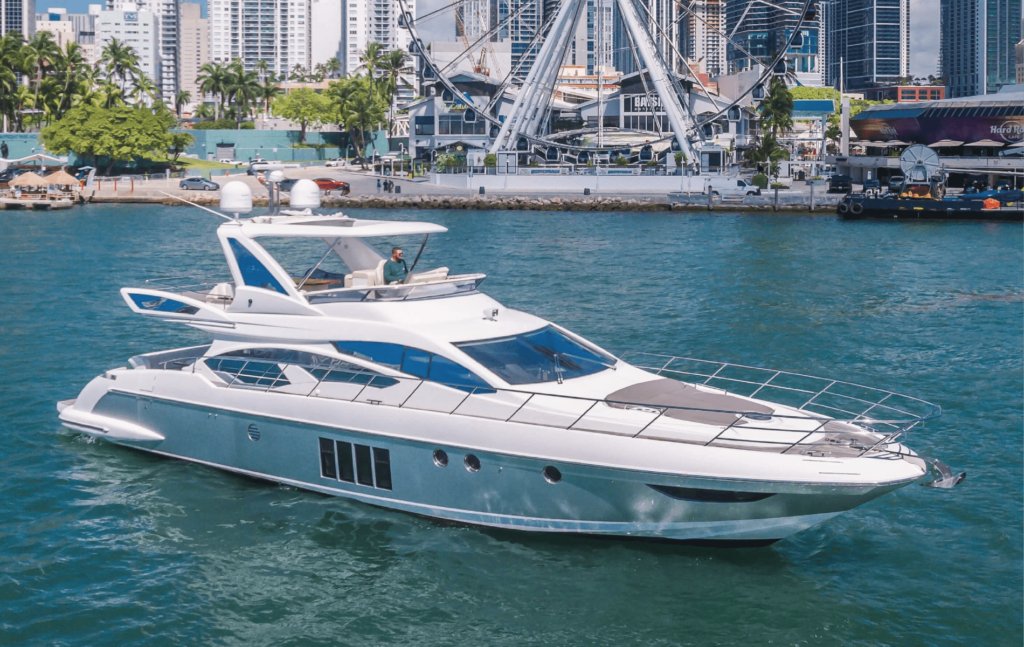 Azimut 66ft